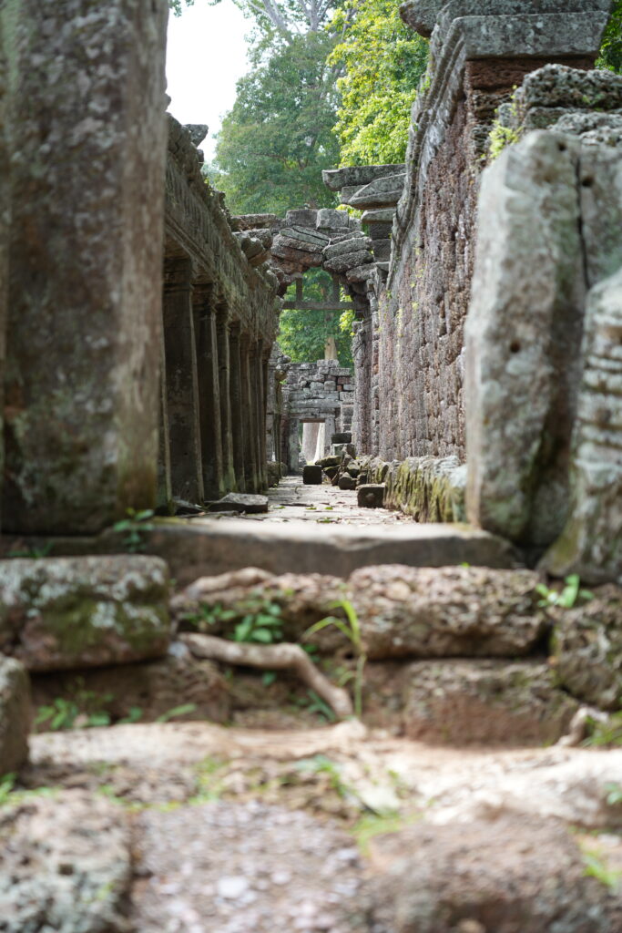Temple gallery corridor variant